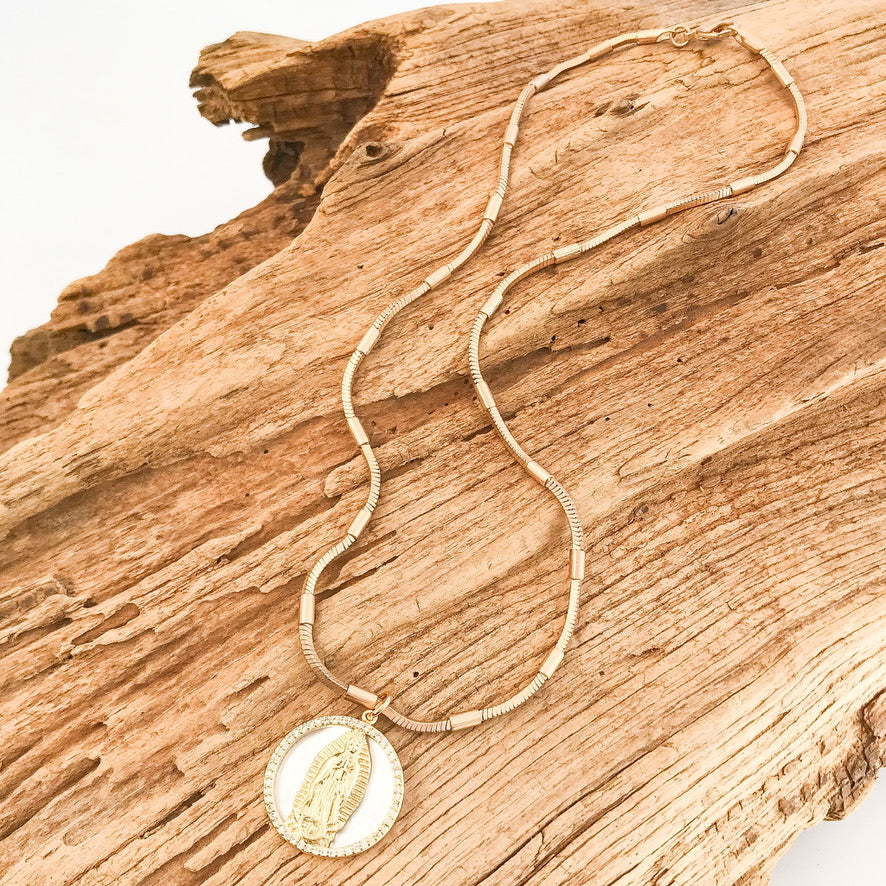 Shell Mary on Spokes Chain