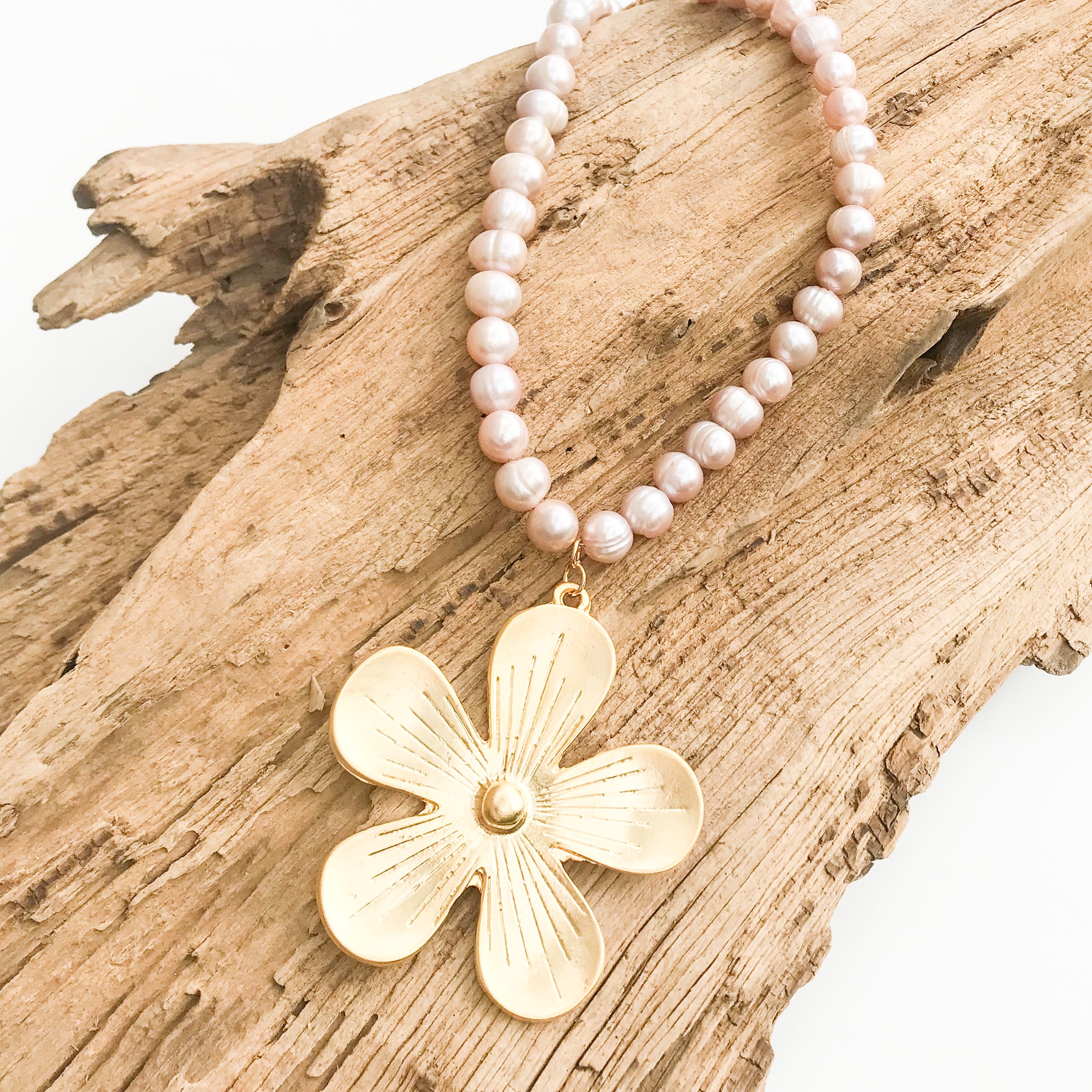 Retro Flower on Potato Pearls