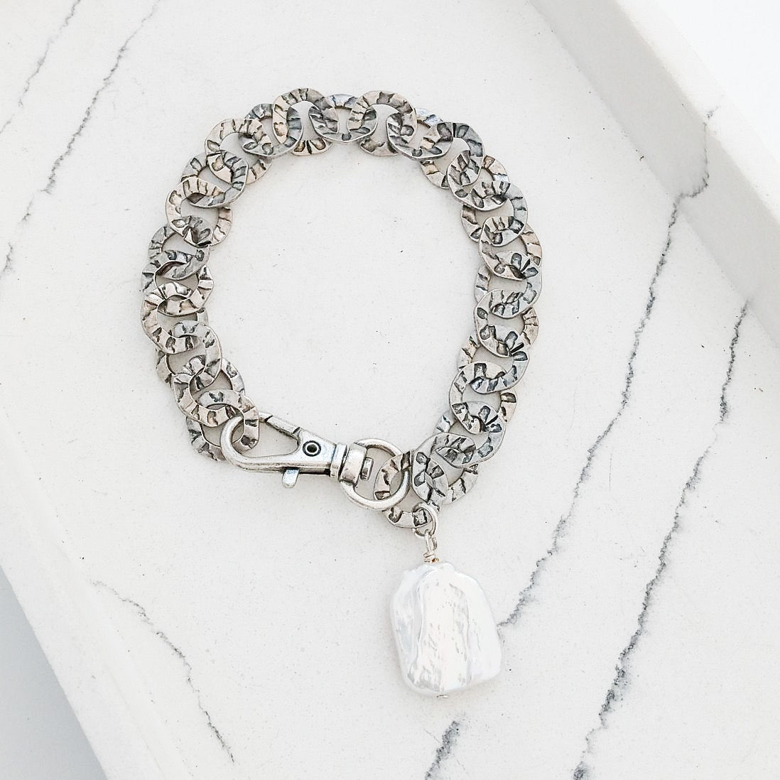 Washer Toggle Pearl Nugget Bracelet