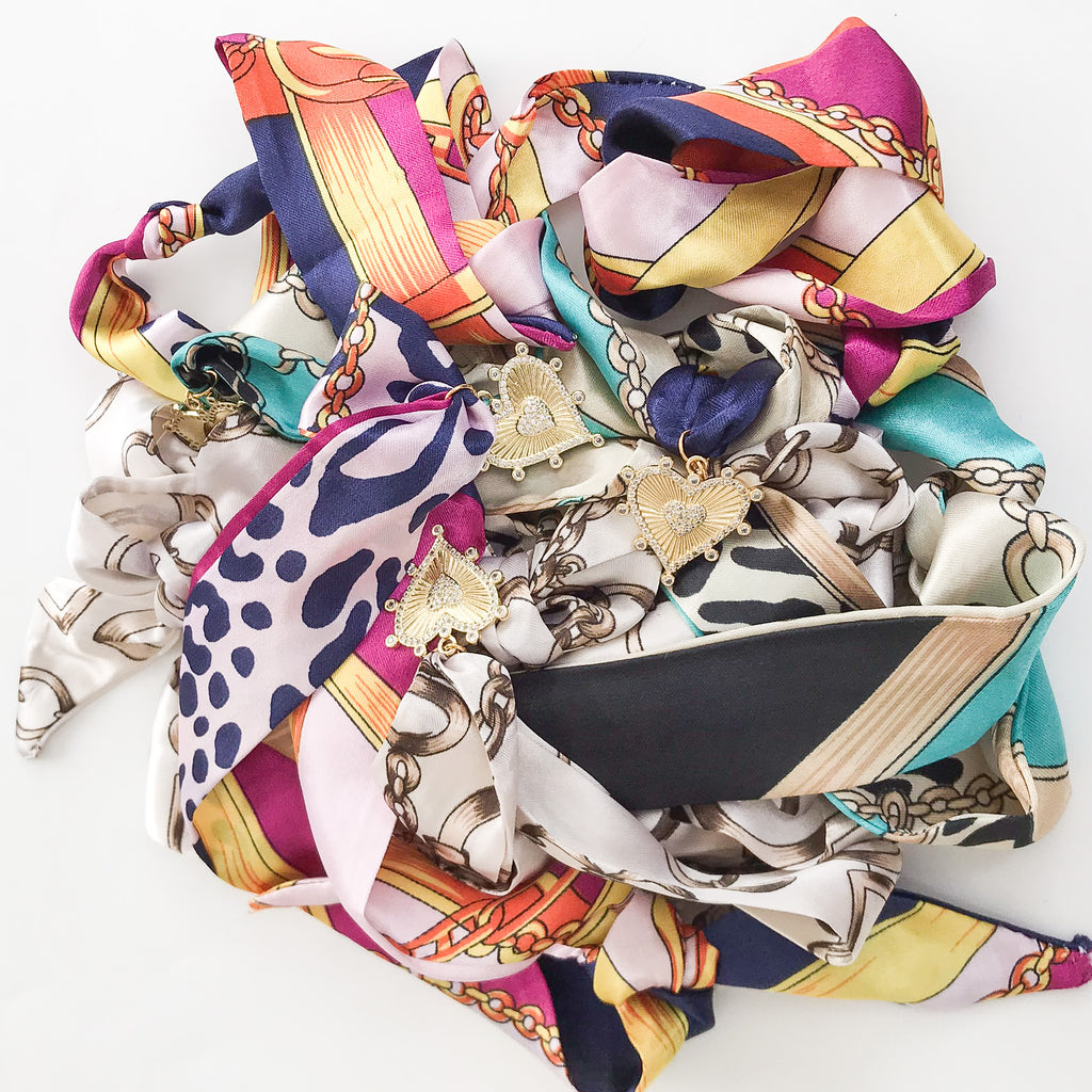 DOORBUSTER MYSTERY SCARF