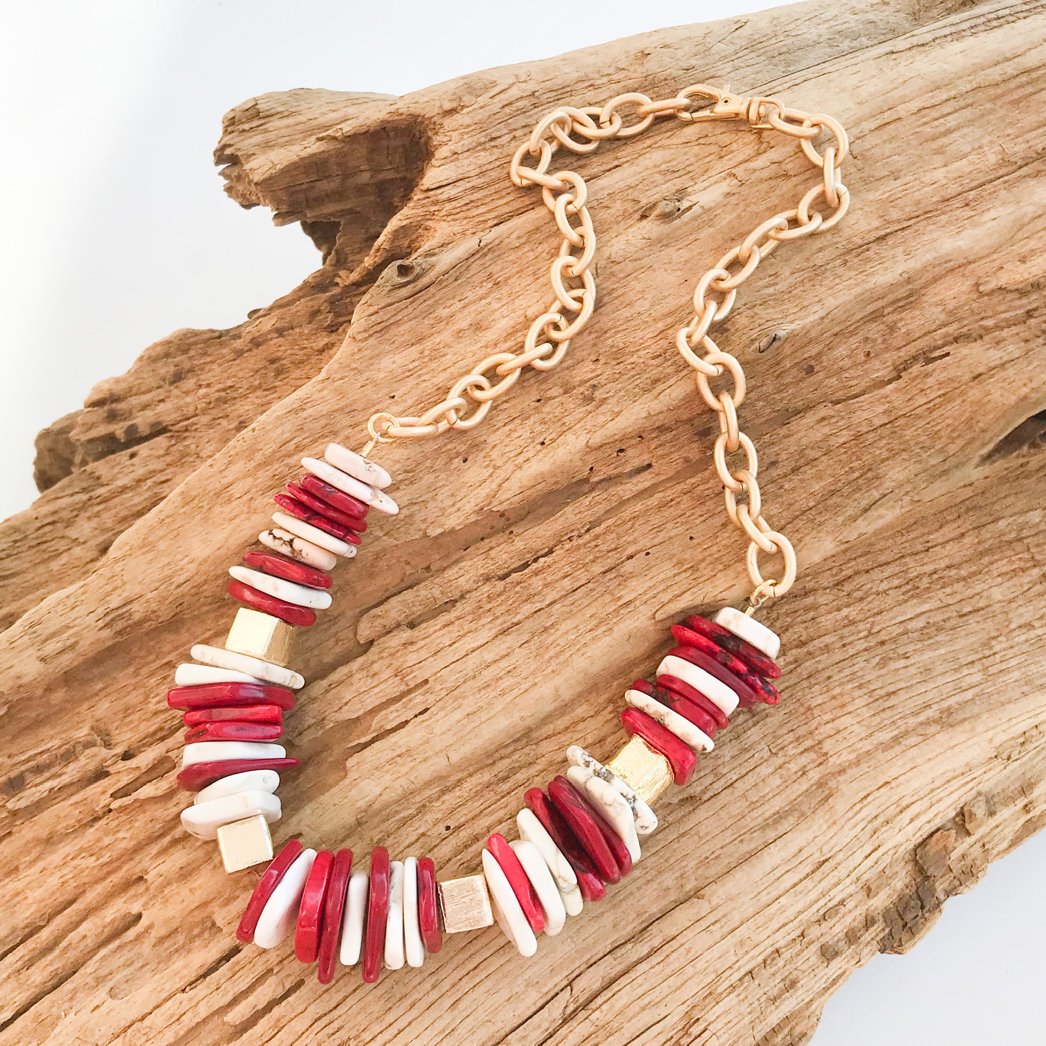 Chip Magnesite Necklace