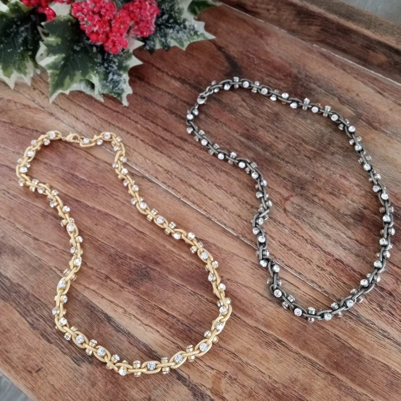 Twisted Rhinestone Statement Necklace 18”