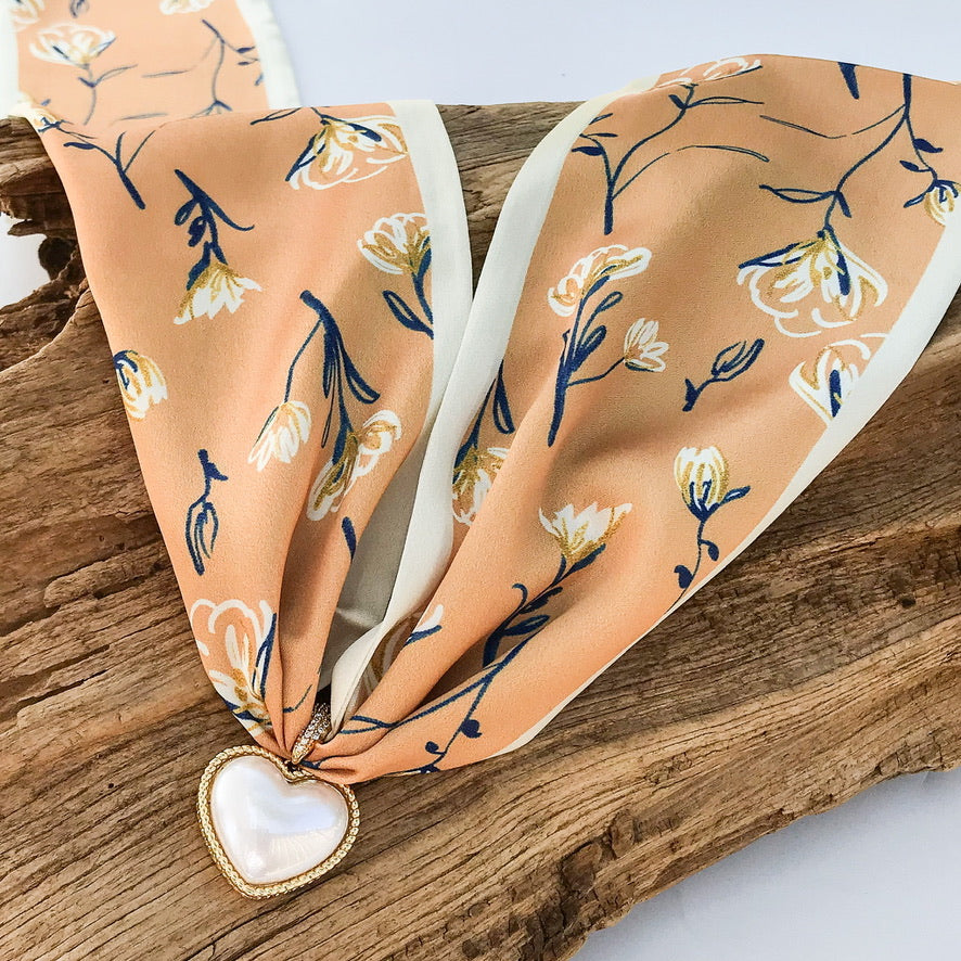 Puff Pearl Heart on Scarf Necklace