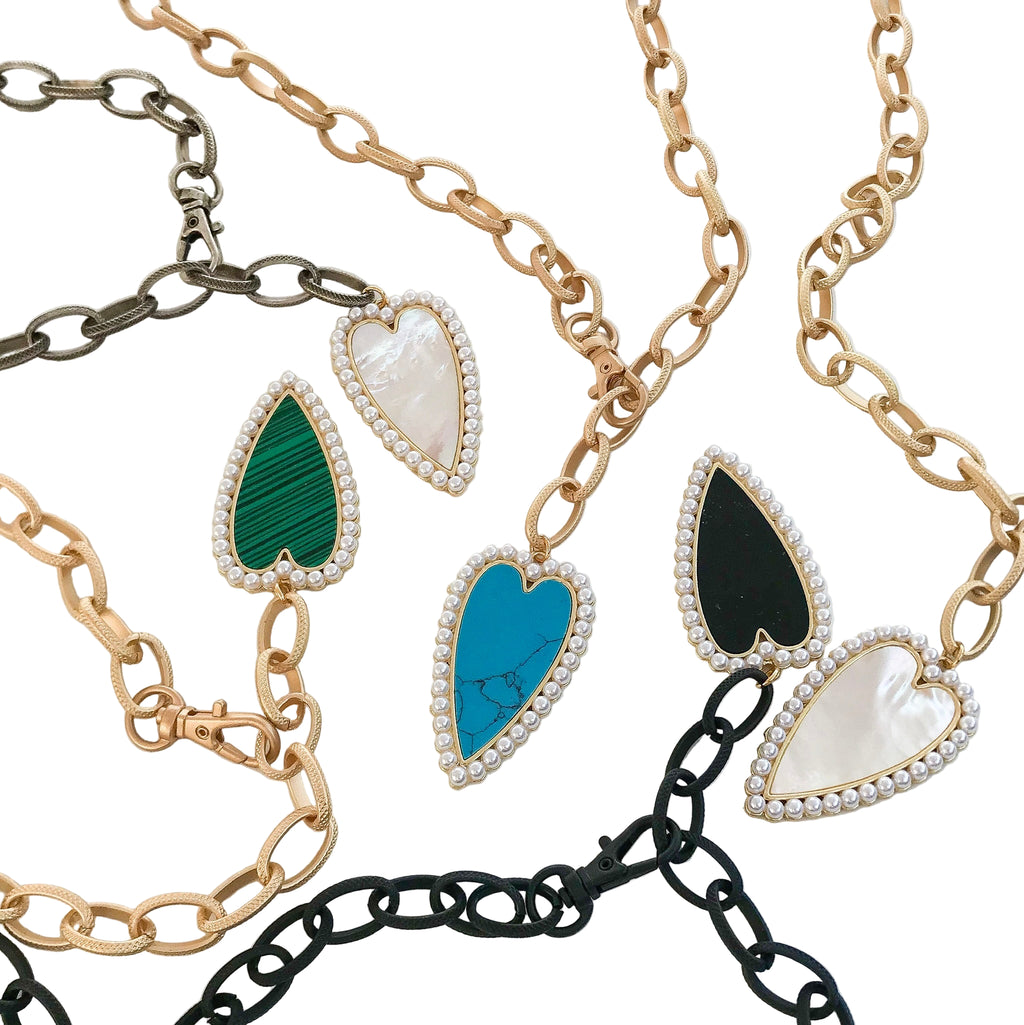 Long Pearl Trimmed Heart on Etched Chain
