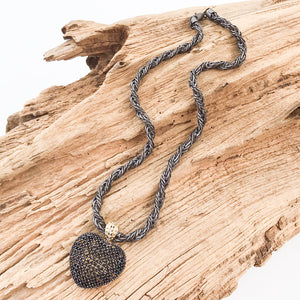 Filigree Heart on Lg Twisted Rope