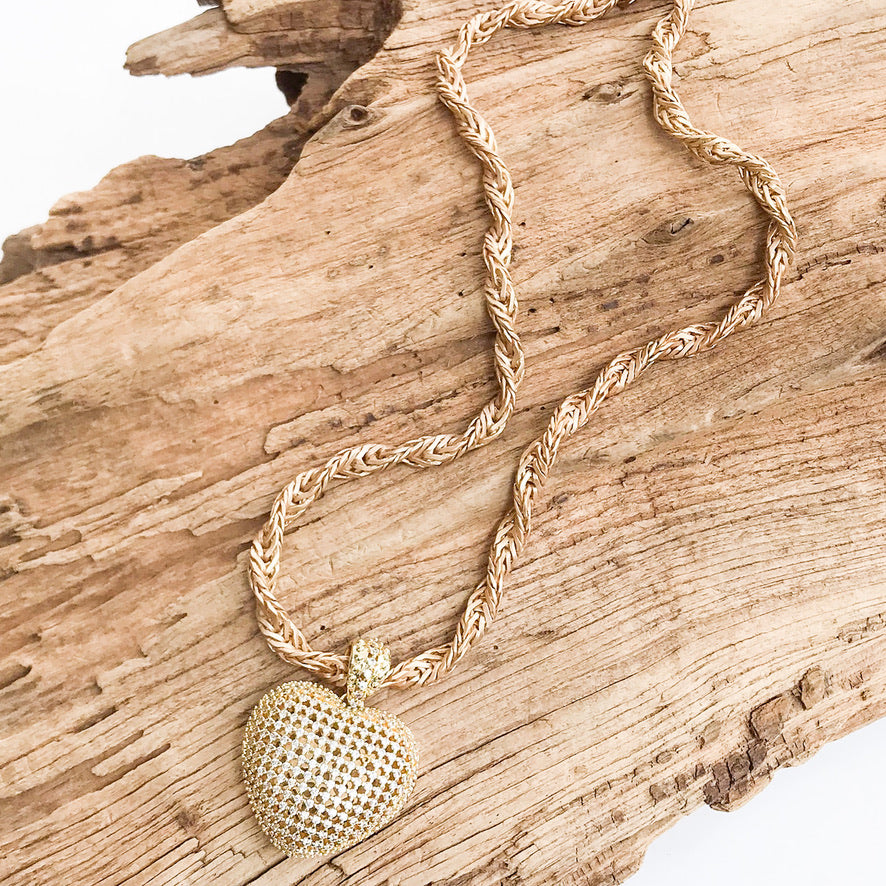 Filigree Heart on Lg Twisted Rope