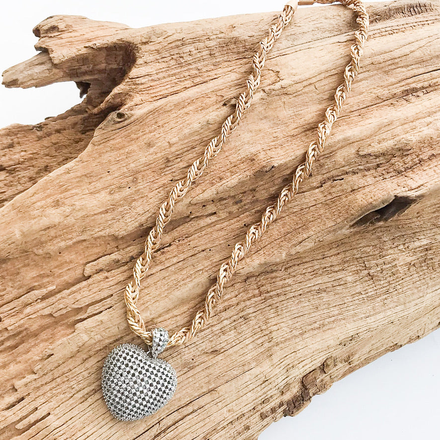 Filigree Heart on Lg Twisted Rope