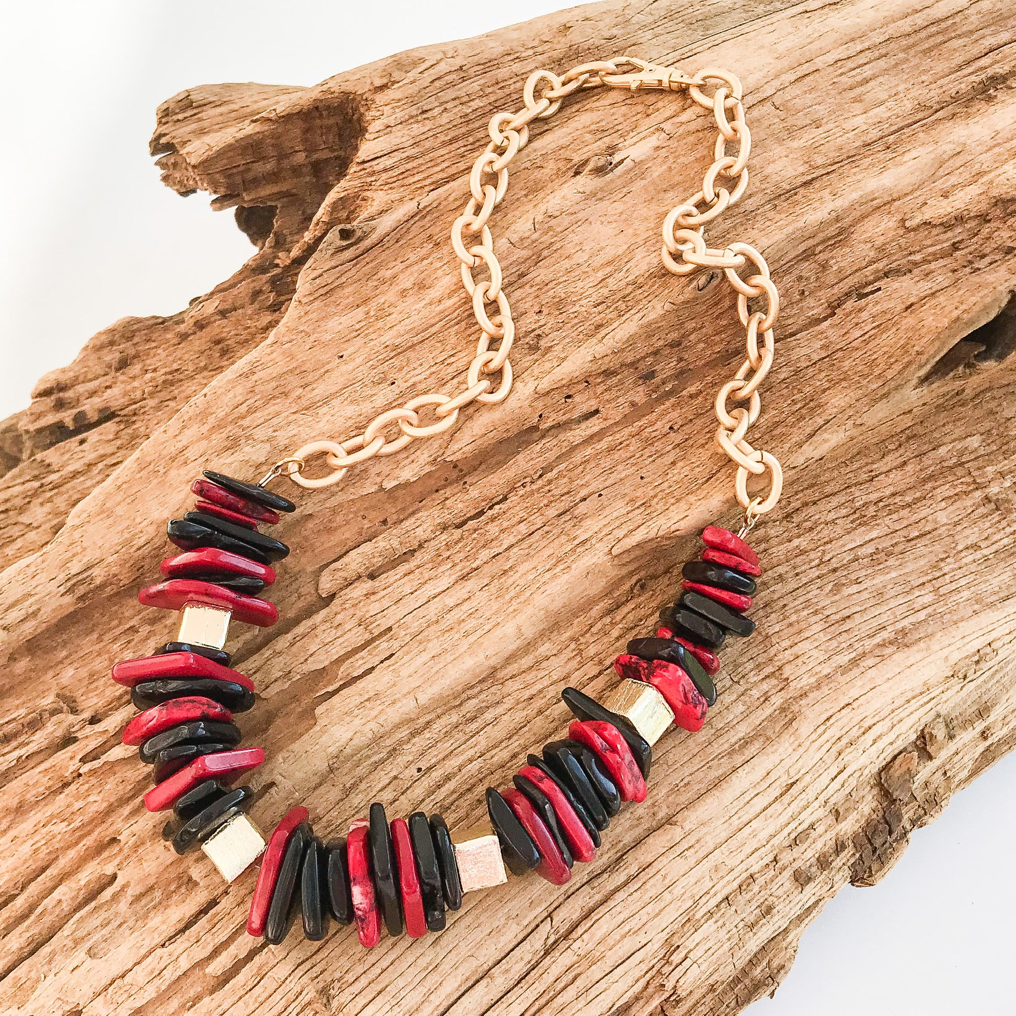 Chip Magnesite Necklace