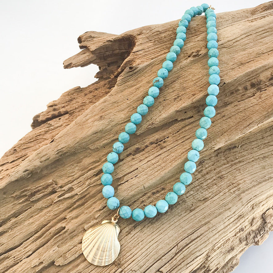 Small Seashell Necklace