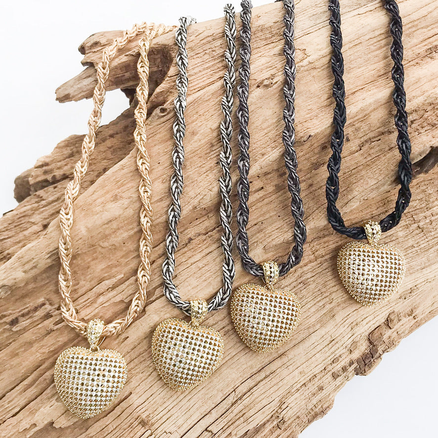 Filigree Heart on Lg Twisted Rope