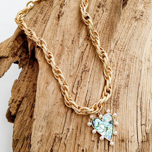 Pearl Studded Heart on Twisted Etched Chain
