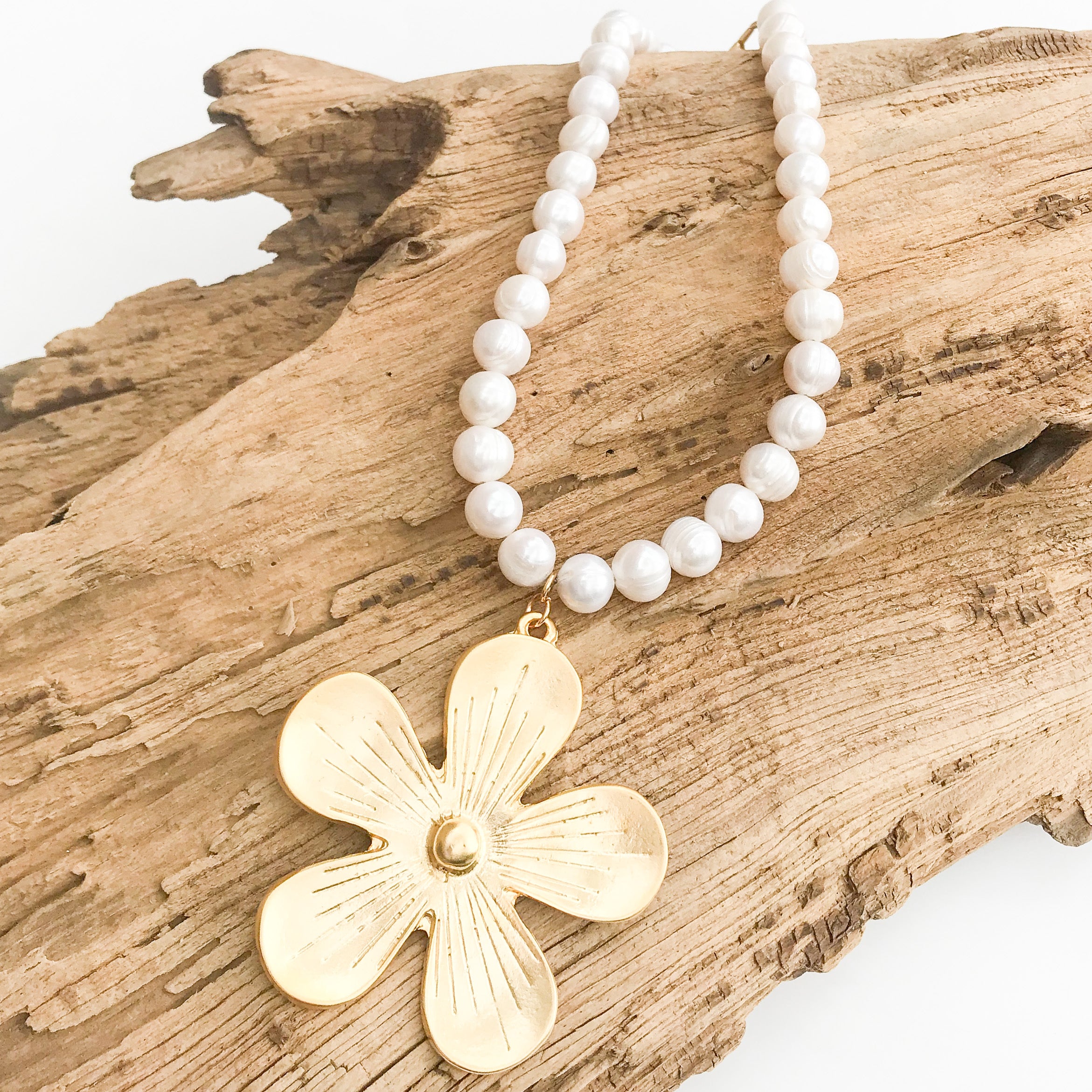 Retro Flower on Potato Pearls