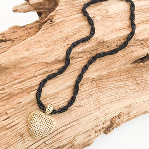 Filigree Heart on Lg Twisted Rope
