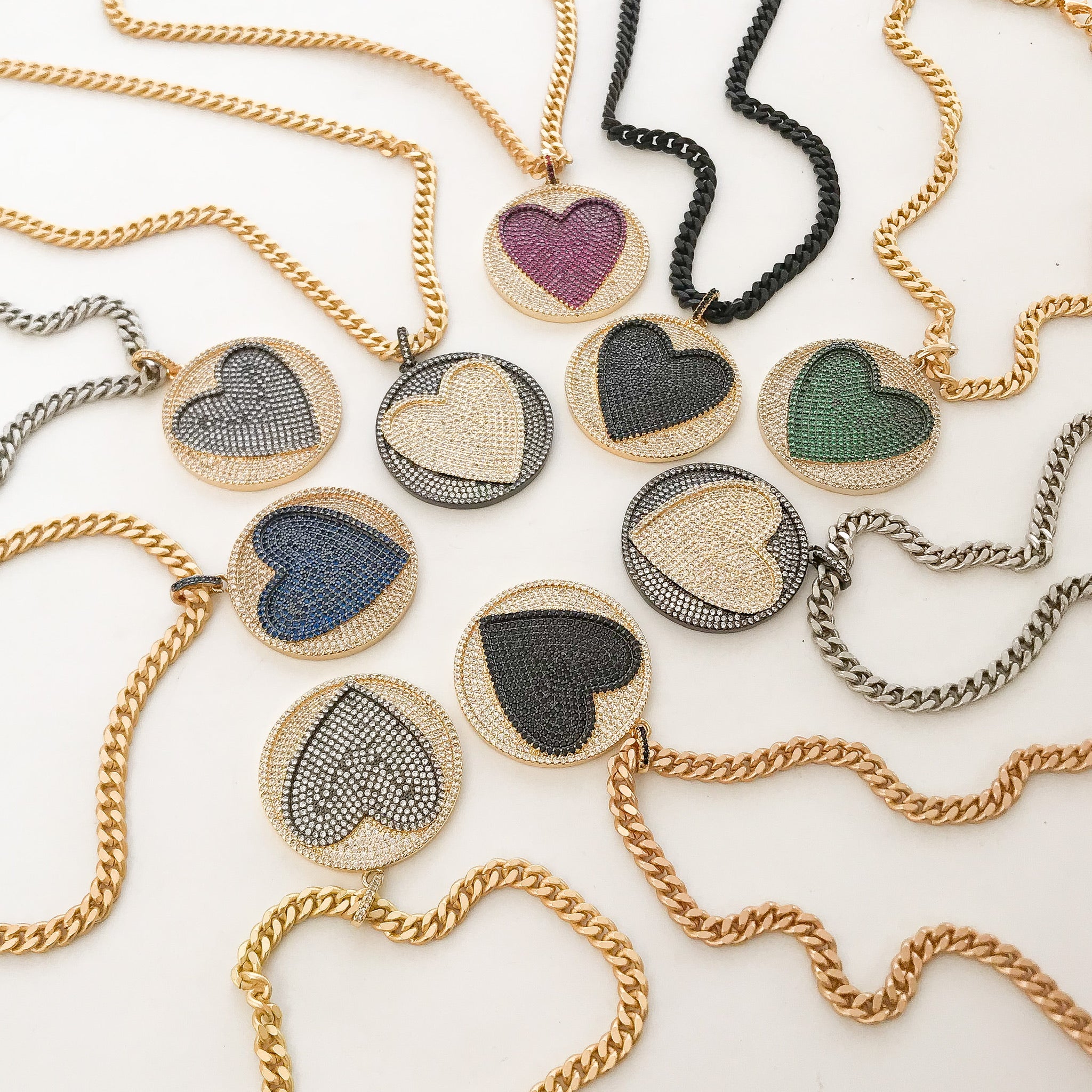 Pave Heart Disc on Med Curb 18"