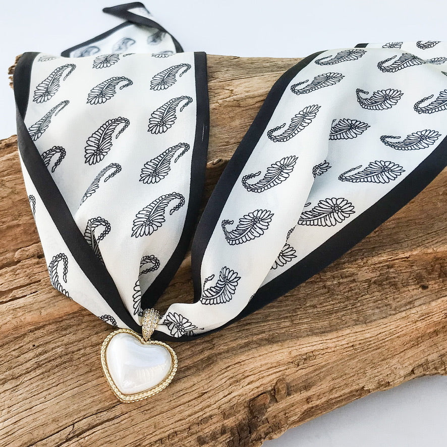 Puff Pearl Heart on Scarf Necklace