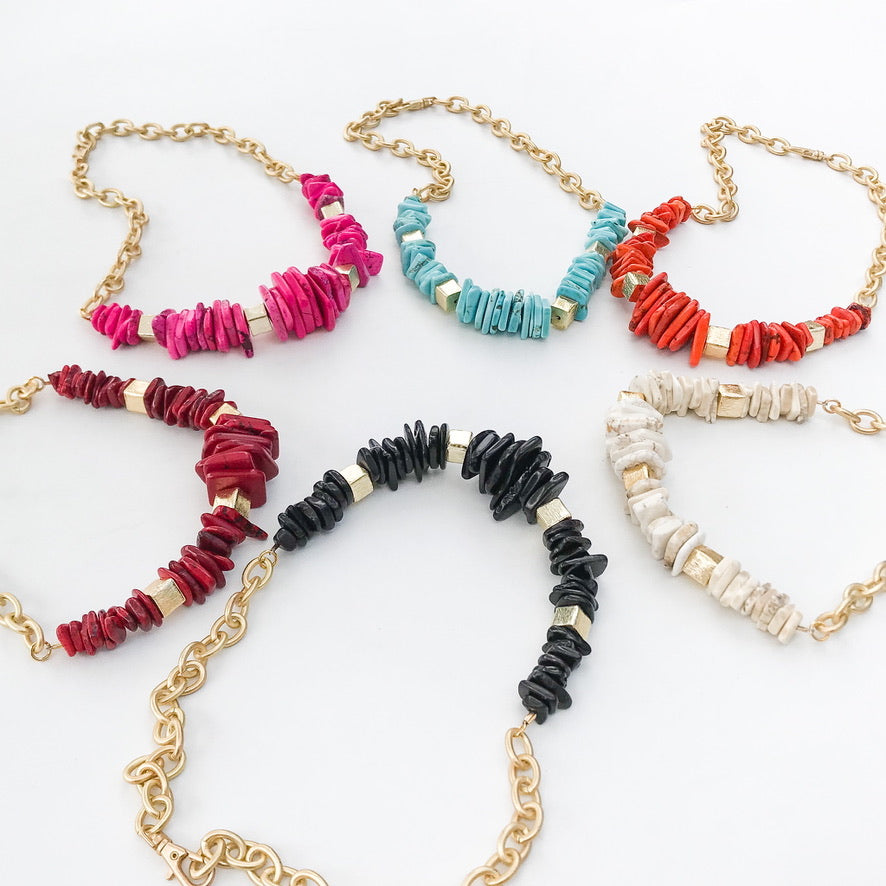 Chip Magnesite Necklace