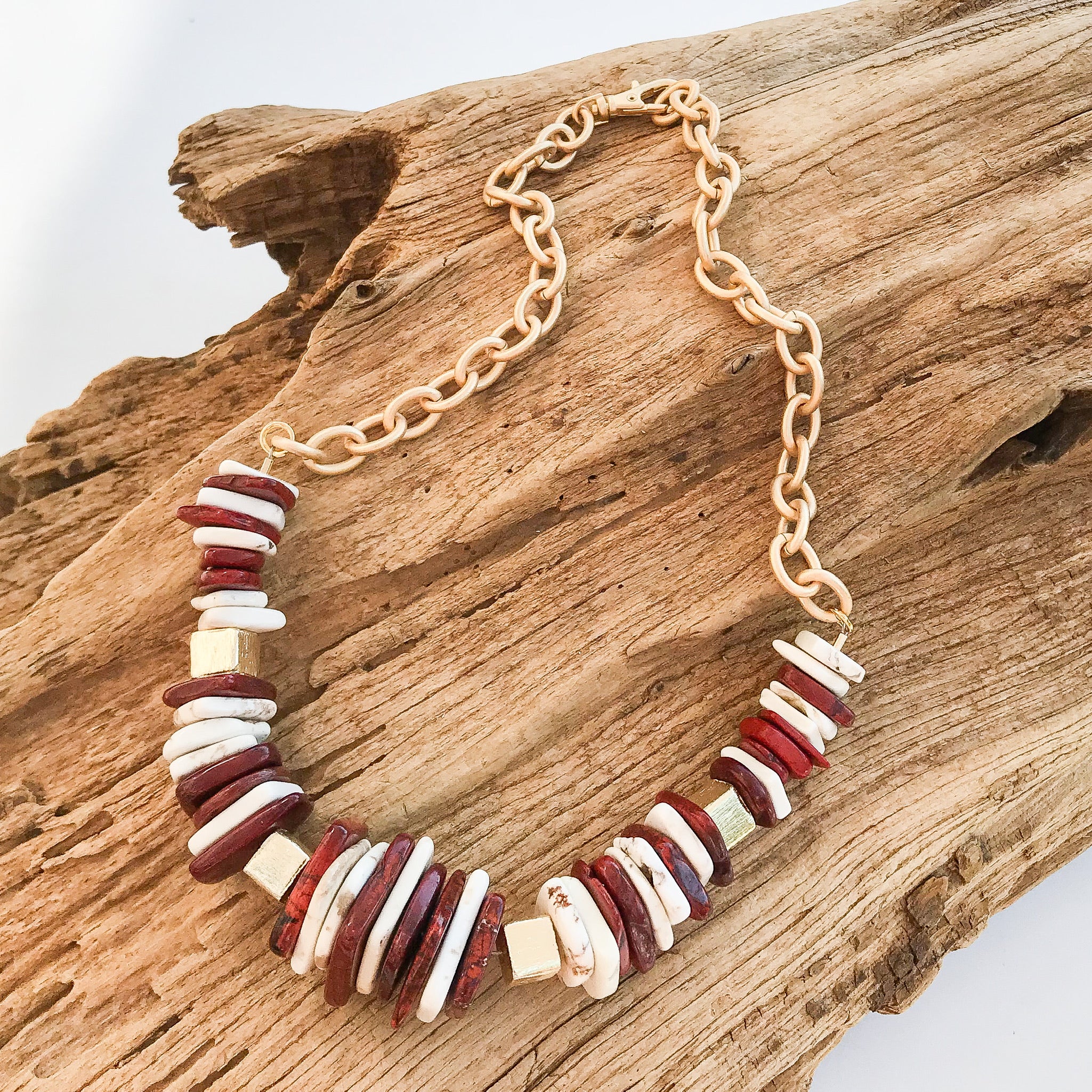 Chip Magnesite Necklace