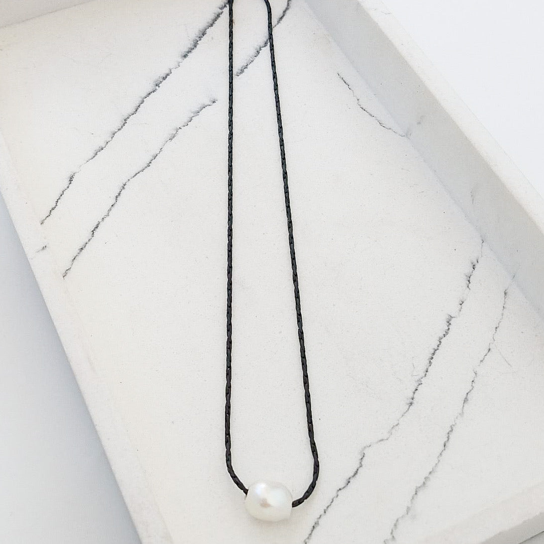 Petite Rope Chain 16” w/ Mini Pearl