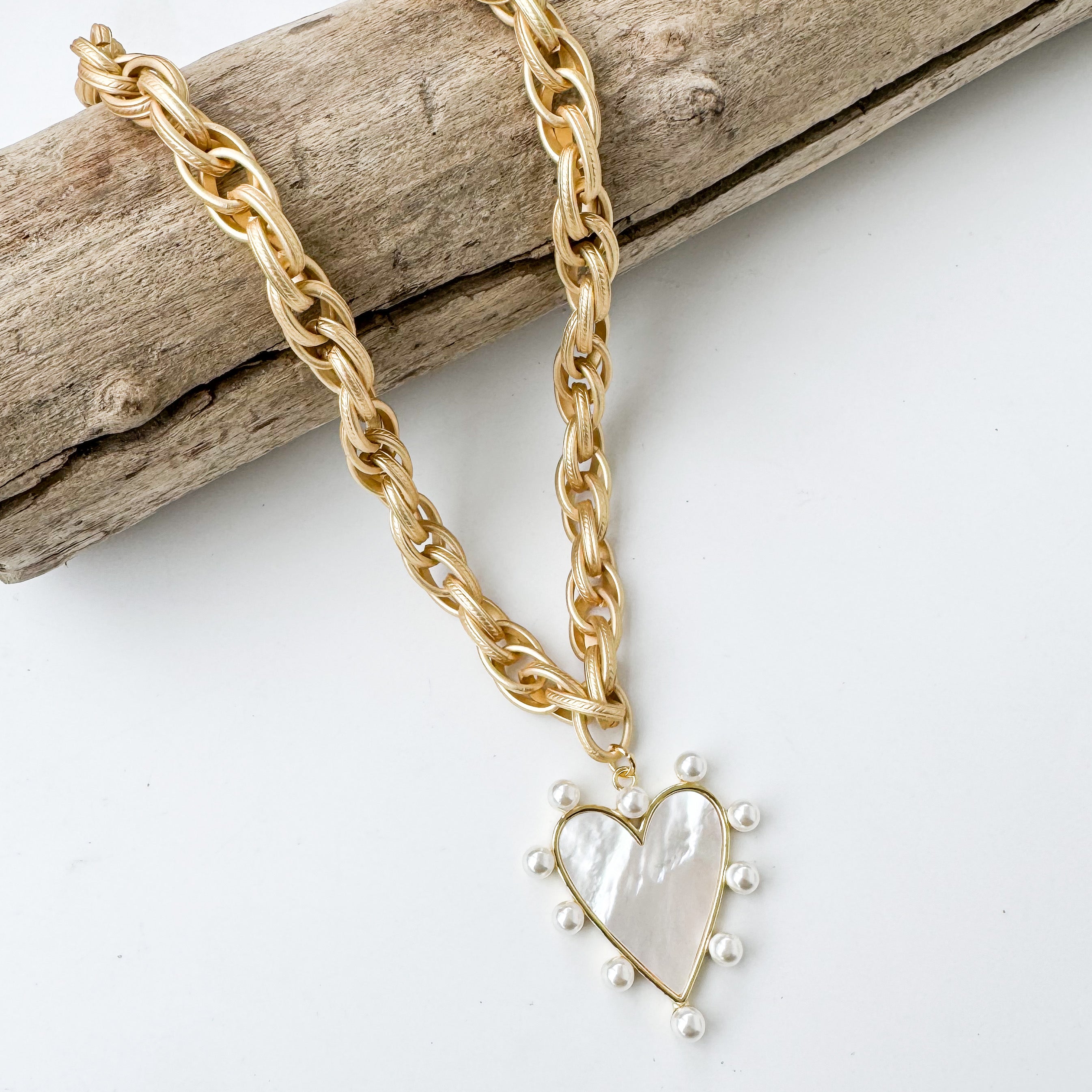 Pearl Studded Heart on Twisted Etched Chain