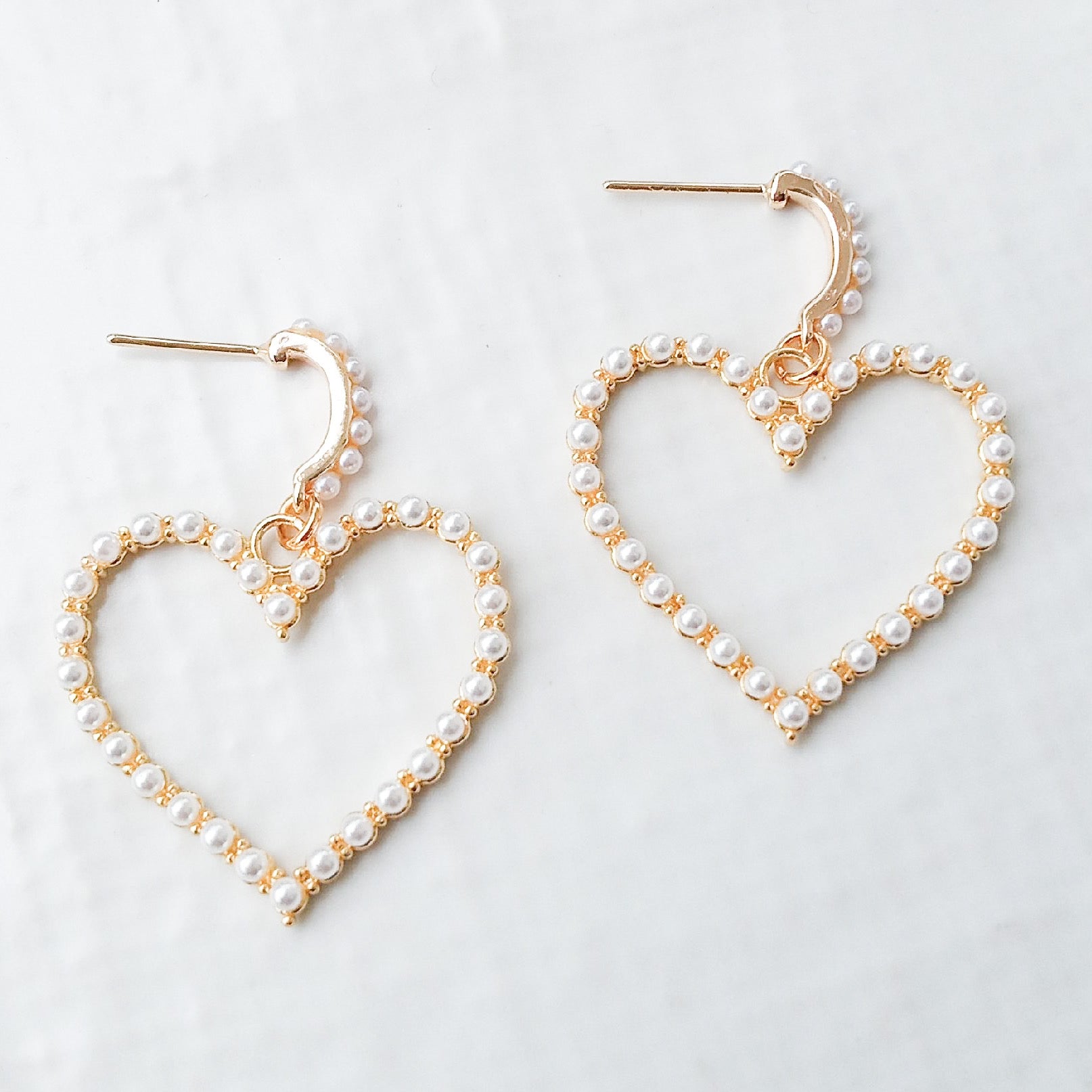 Pearl Post w/ Pearl Heart