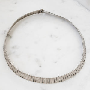 Piano Tile Collar 18”