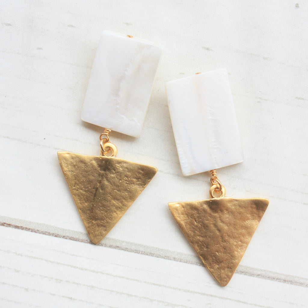 Shell Rectangle with Metal Triangle