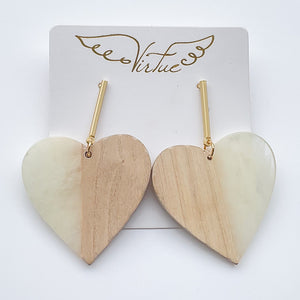 Bar Post Wood Heart