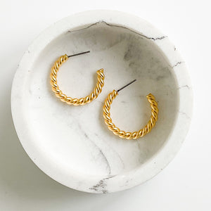 Twisted Rope Hoops