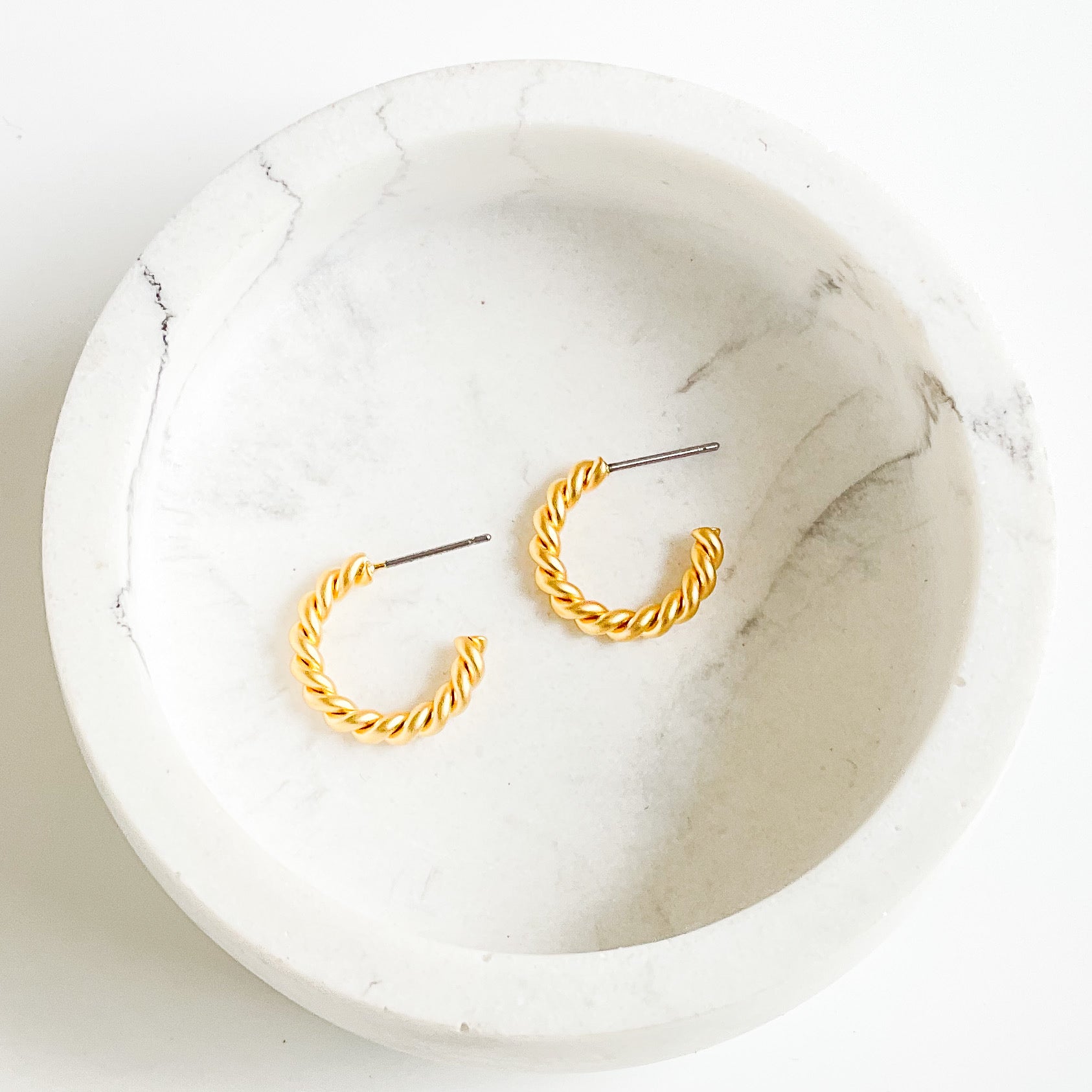 Twisted Rope Hoops