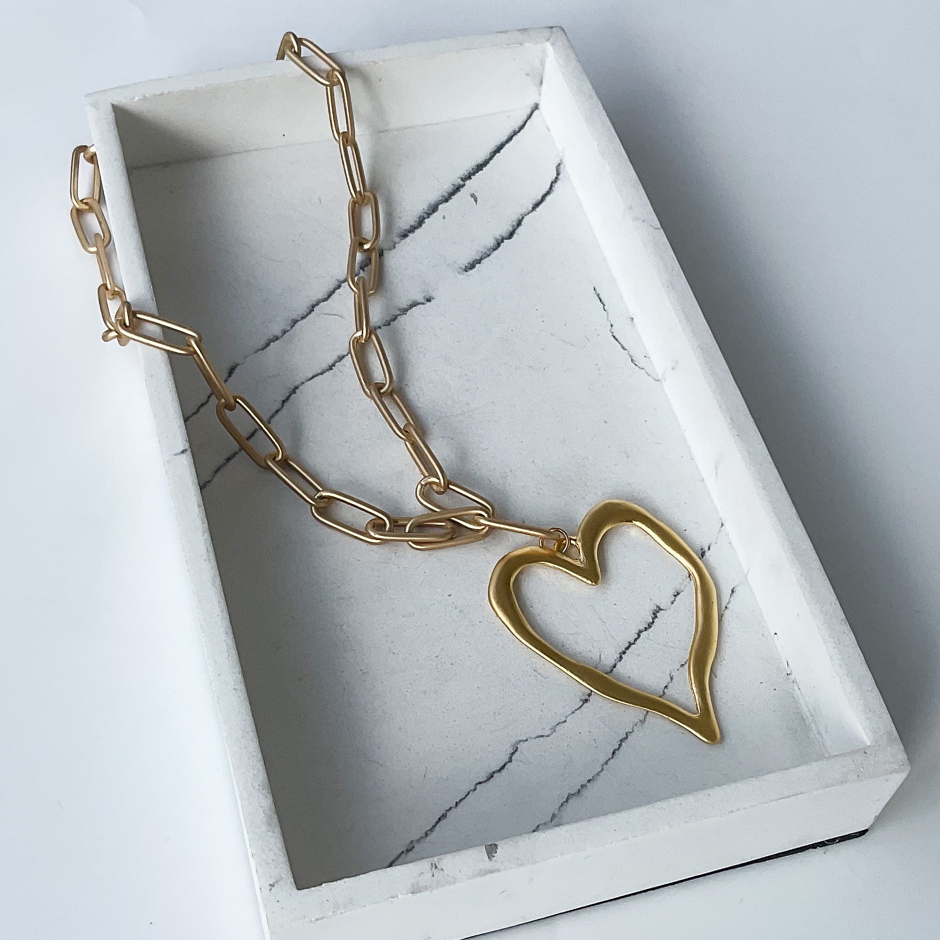 18” XL Paperclip w Heart Pendant