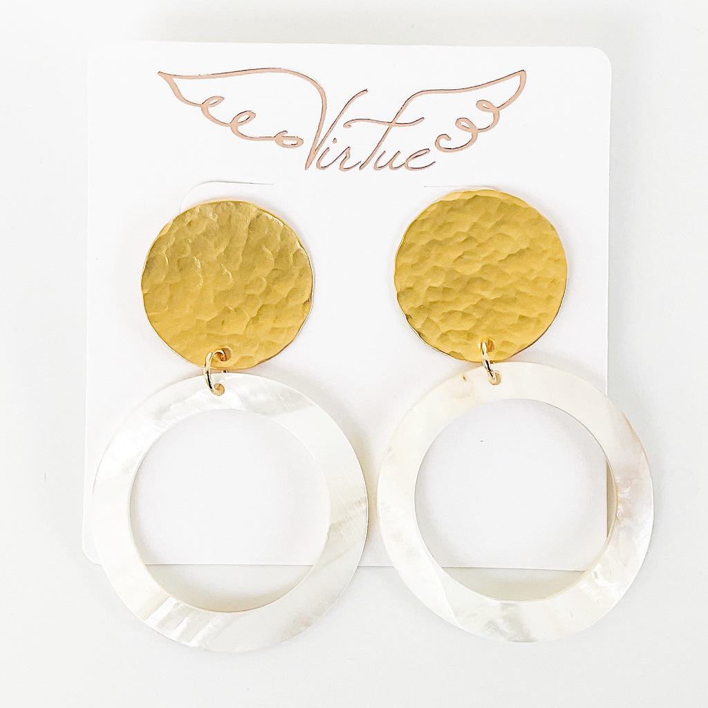 Disc Post White Shell Hoops
